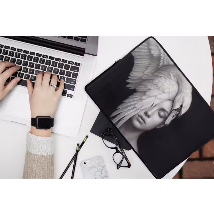 Portret - Zwaan - Zwart - Wit laptophoes neopreen klein -bureau