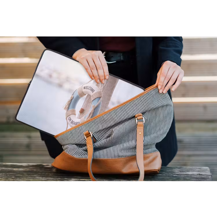 Reddingsboei - Maritiem - Welkom - Blauw - Wit laptophoes neopreen klein -tas