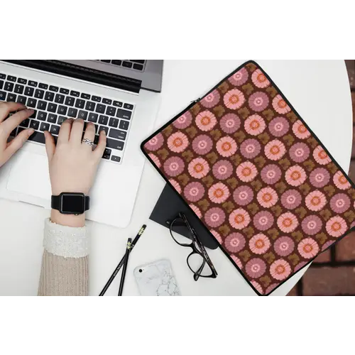 Retro - Madelief - Roze laptophoes neopreen klein 279 -bureau