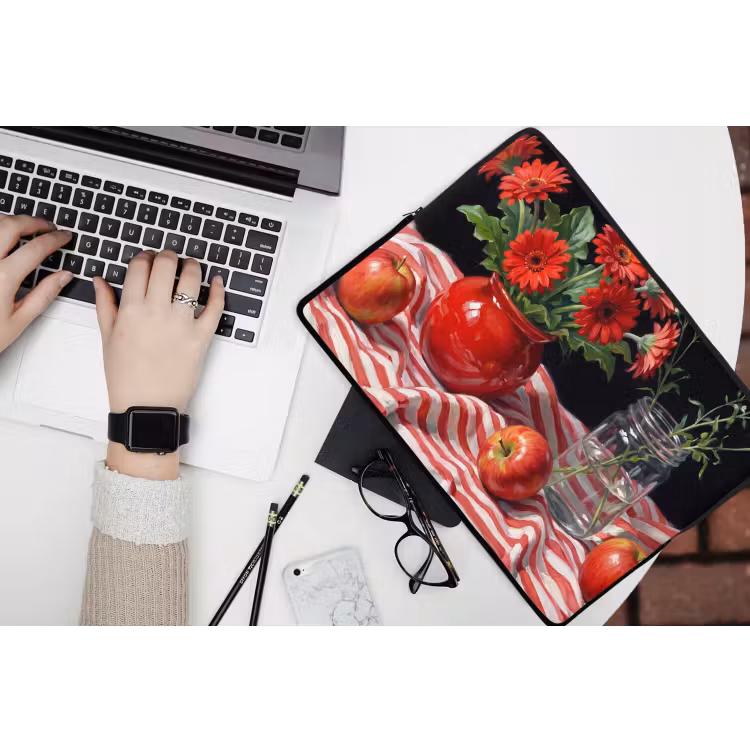 Laptophoes Rode bloemen - Vaas - Rode bloemen - Vaas laptophoes neopreen klein