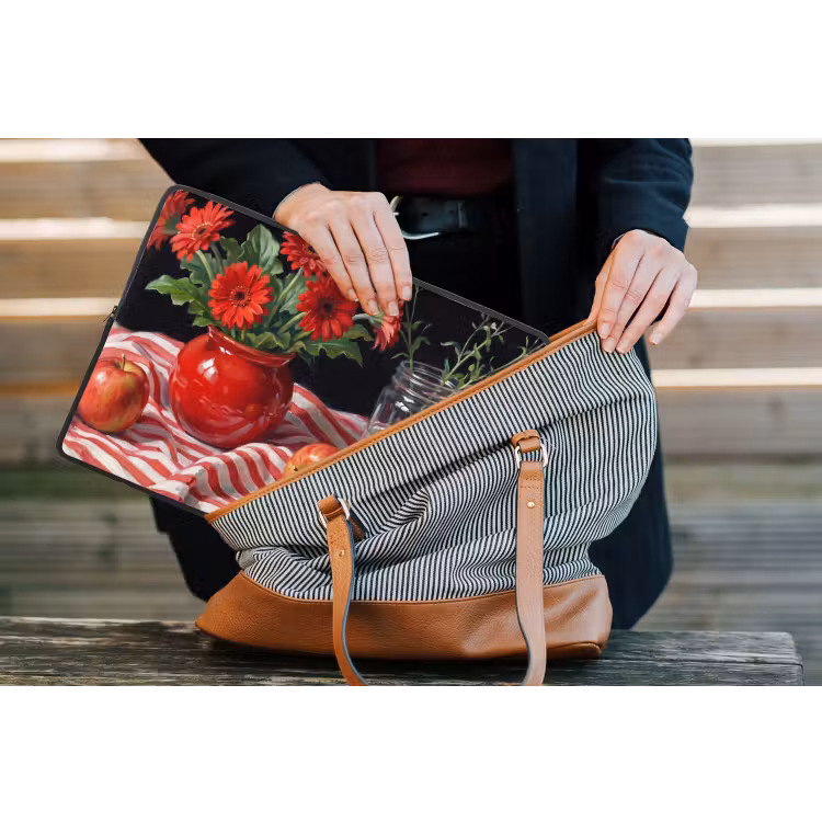Laptophoes Rode bloemen - Vaas - Rode bloemen - Vaas laptophoes neopreen klein