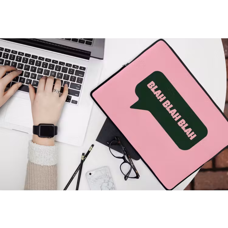 Roze - Tekstwolk - Groen - BLAH BLAH BLAH laptophoes neopreen klein -bureau