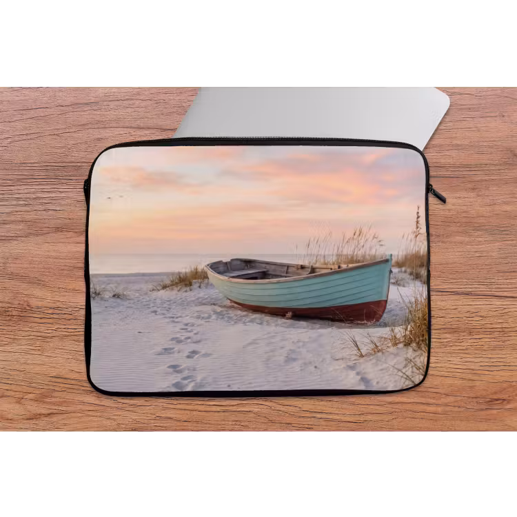 Rustiek - Roeiboot - Zandstrand laptophoes neopreen klein -tafel