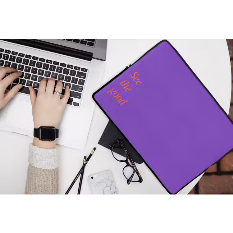 See the good - Oranje - Paars laptophoes neopreen klein -bureau