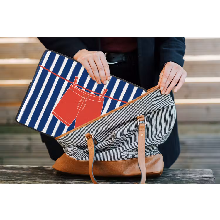 Shorts - Waslijn - Zomer - Illustratie - Rood laptophoes neopreen klein -tas