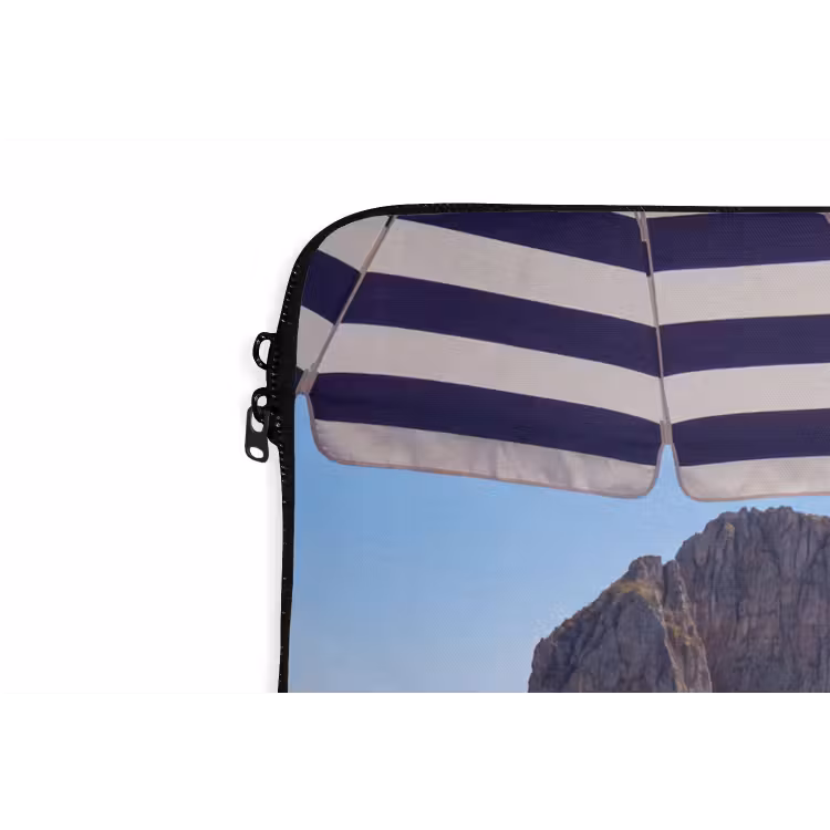 Strand - Ligstoel - Parasol - Zomer - Blauw laptophoes neopreen klein -detail