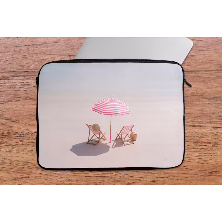 Strand - Parasol - Ligstoel - Zomer - Roze laptophoes neopreen klein -tafel