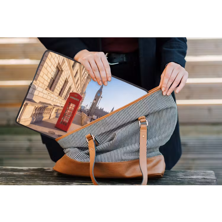Telefooncel - Rood - Londen - Stad - Architectuur laptophoes neopreen klein -tas