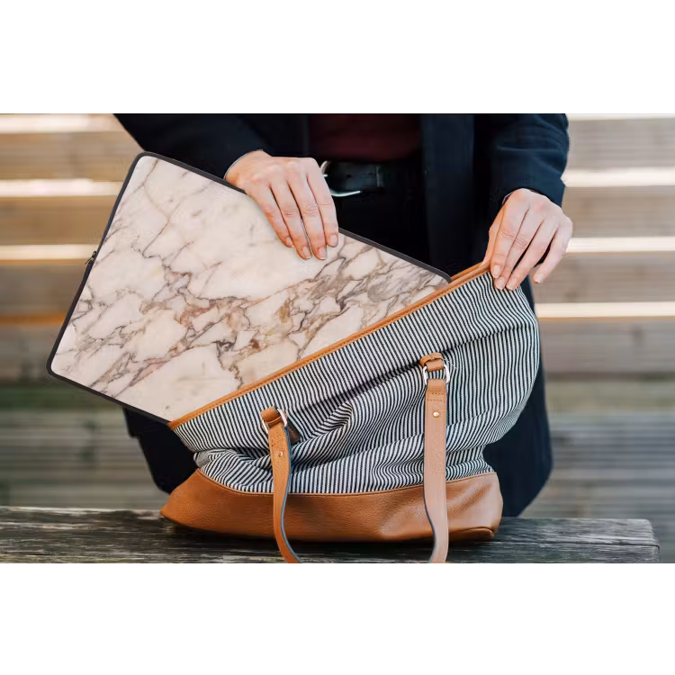 Textuur - Gesteente - Aderen - Abstract - Wit laptophoes neopreen klein -tas
