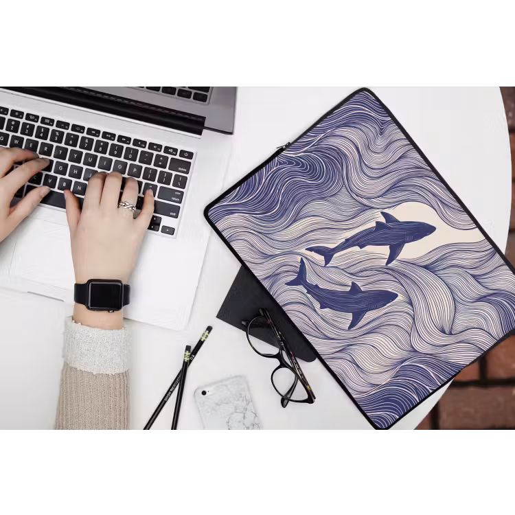 Vis - Oceaan - Lijntekening - Blauw - Dieren laptophoes neopreen klein -bureau