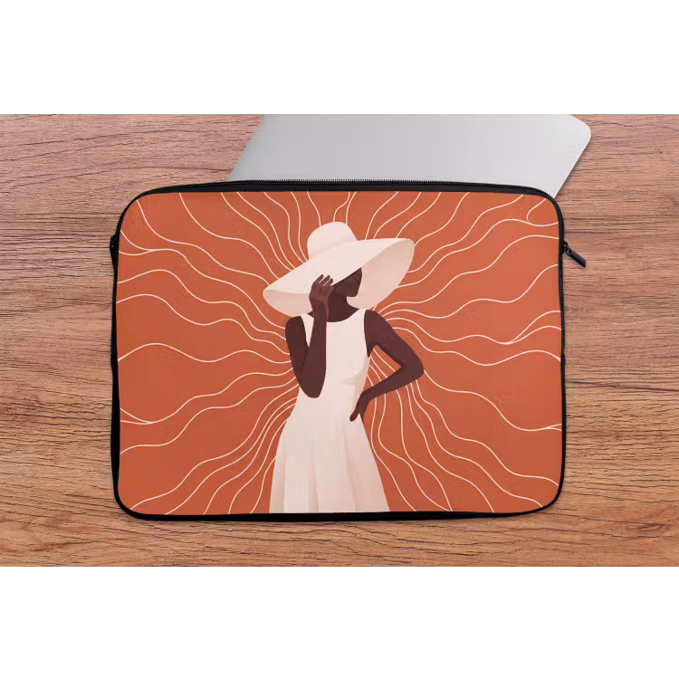 Vrouw - Hoed - Portret - Modern - Beige laptophoes neopreen klein -tafel
