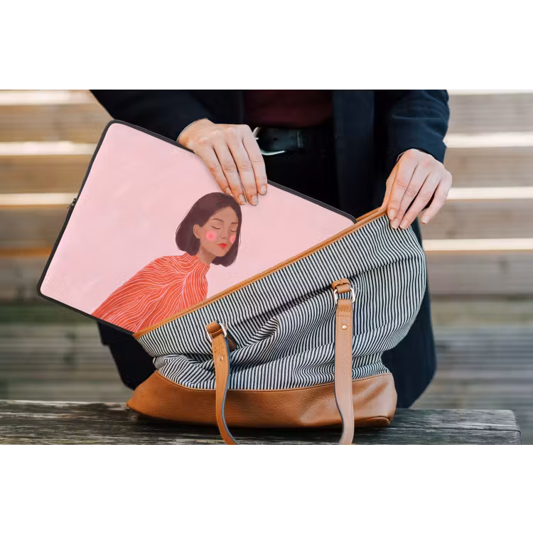 Vrouw - Portret - Modern - Kunst - Roze laptophoes neopreen klein -tas