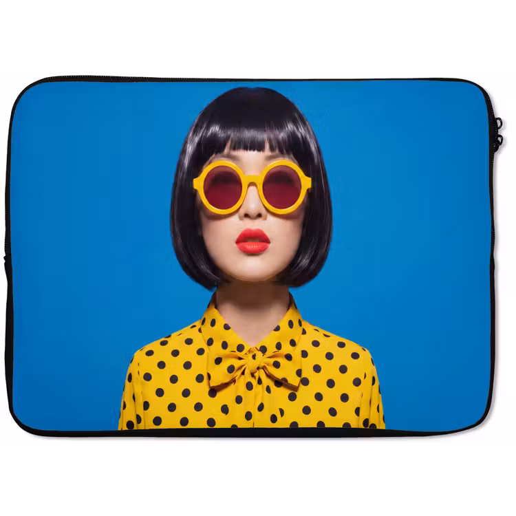Vrouw - Zonnebril - Pop Art - Portret - Geel laptophoes neopreen klein -zkaufland3dotto
