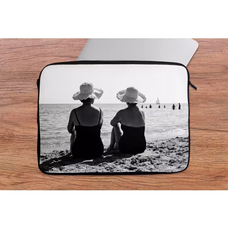Vrouwen - Zonnehoed - Strand - Zwart - Wit laptophoes neopreen klein -tafel