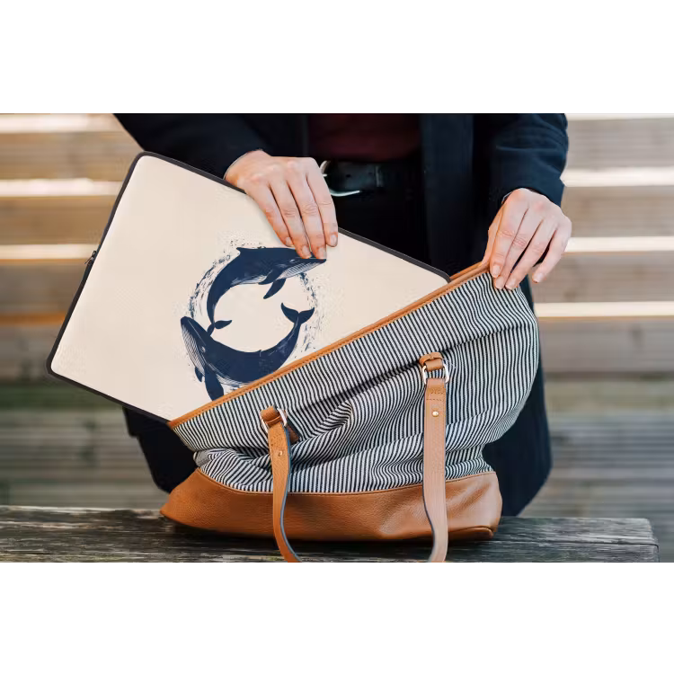 Walvissen - Spetters - Cirkel - Donkerblauw laptophoes neopreen klein -tas