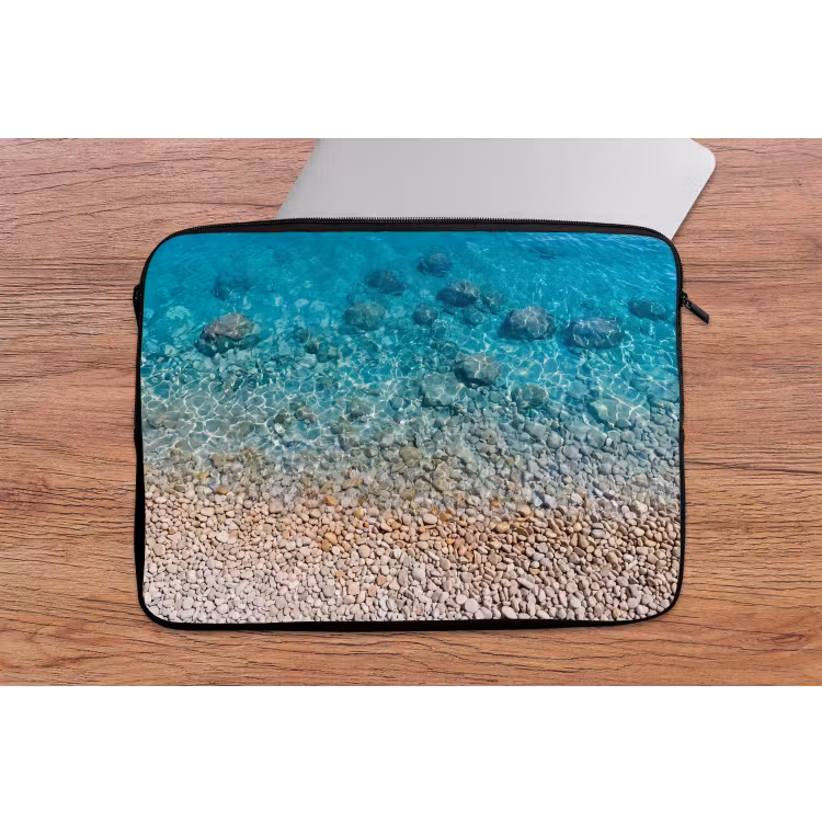Water - Kiezels - Natuur - Levendig - Turkoois laptophoes neopreen klein -tafel