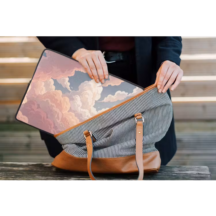 Wolken - Lucht - Natuur - Pastel - Roze laptophoes neopreen klein -tas