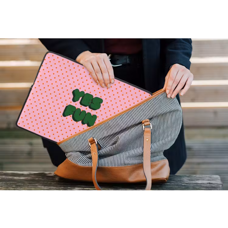 Yes fun - Groen - Roze - Stippen laptophoes neopreen klein -tas