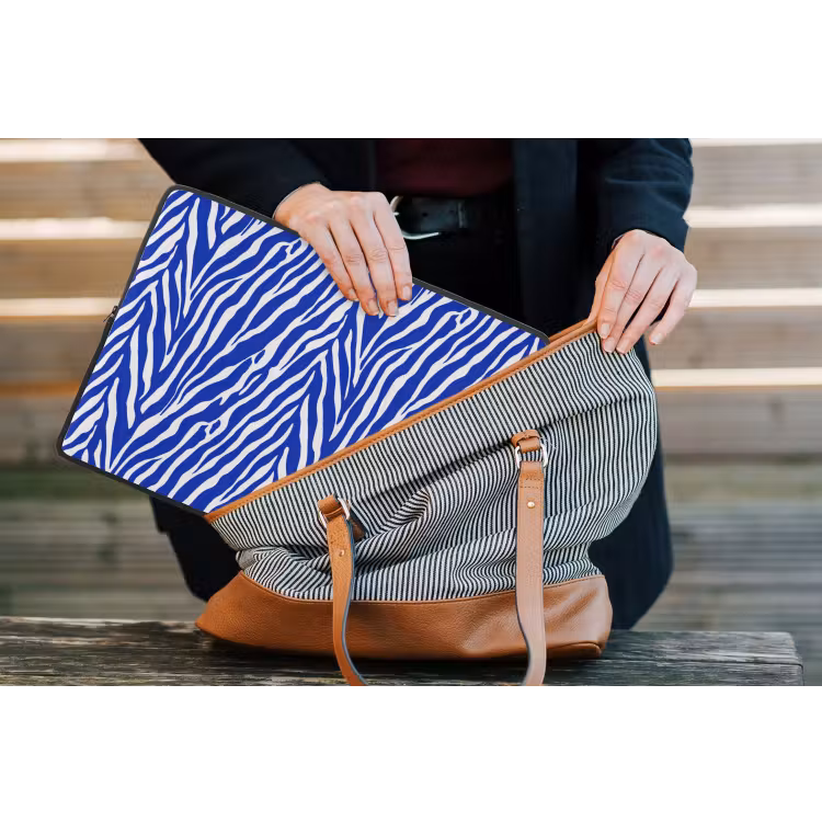 Zebra - Patroon - Kobalt - Blauw laptophoes neopreen klein 279 -tas