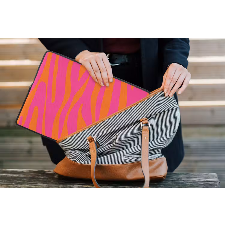 Zebraprint - Roze - Oranje - Dierenprint laptophoes neopreen klein -tas