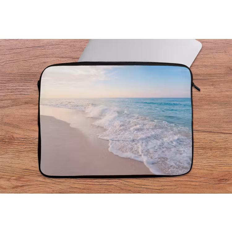 Zee - Golven - Strand - Natuur - Wit laptophoes neopreen klein -tafel