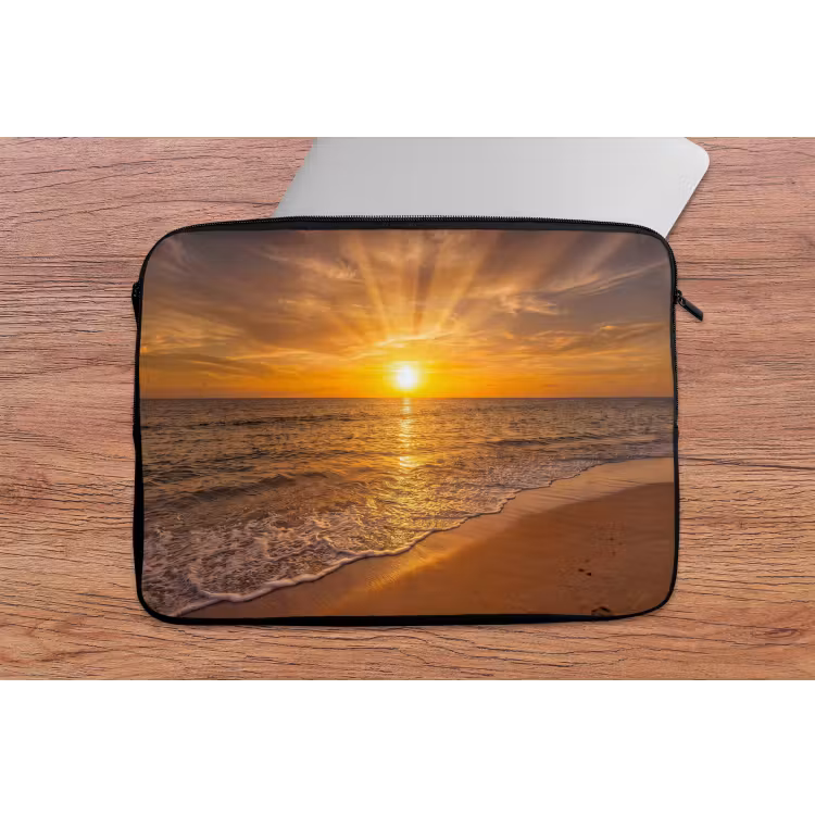 Zee - Zonsondergang - Golven - Kust - Oranje laptophoes neopreen klein -tafel
