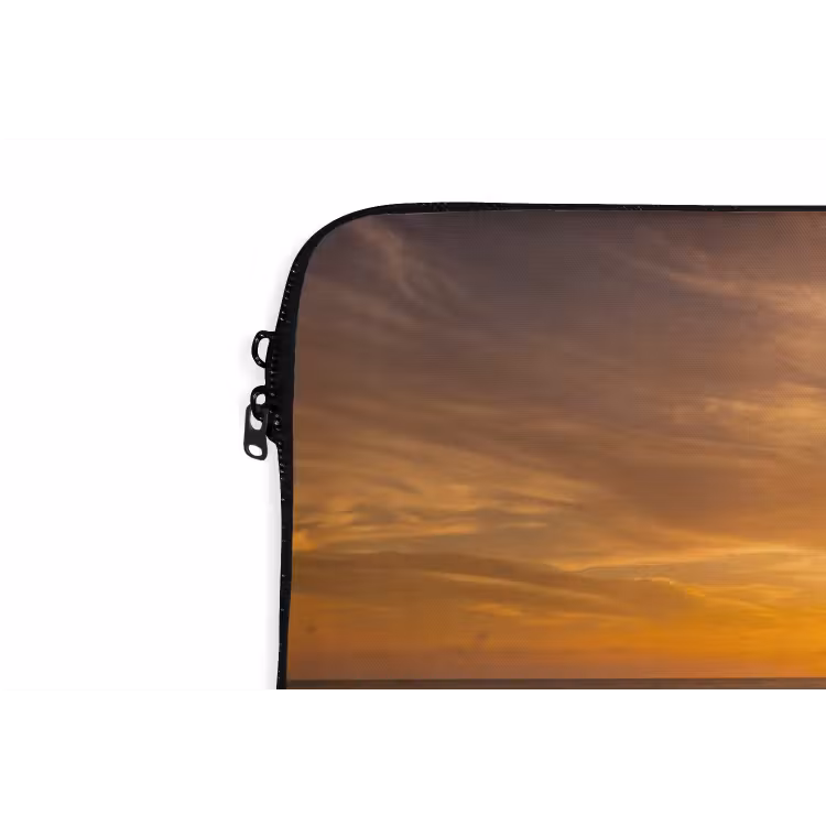 Zee - Zonsondergang - Golven - Kust - Oranje laptophoes neopreen klein -detail