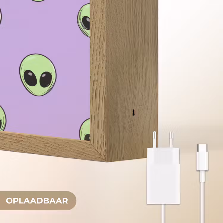Alien - Retro - Lila Light Box met batterij (Wandlamp) middel 907 -USP_websiteoplaadbaarNL