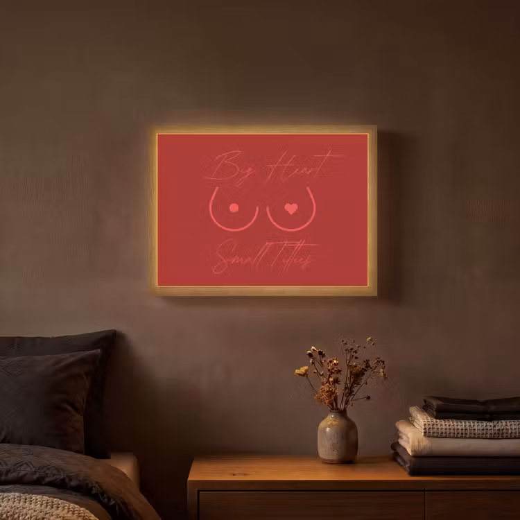 big heart small titties - Hart - Rood Light Box met batterij (Wandlamp) middel -sfeer4