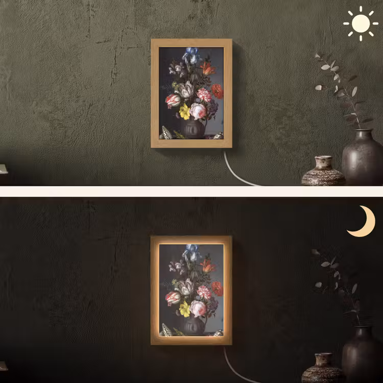 Bloemen in een vaas met schelpen en insecten - Balthasar van der Ast Light Box met kabel (Wandlamp) klein -sfeer3