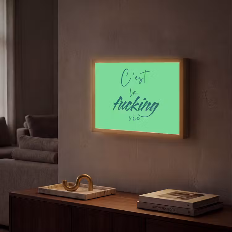 c'est la fucking vie - Groen - Penseelstijl Light Box met batterij (Wandlamp) middel -sfeer1