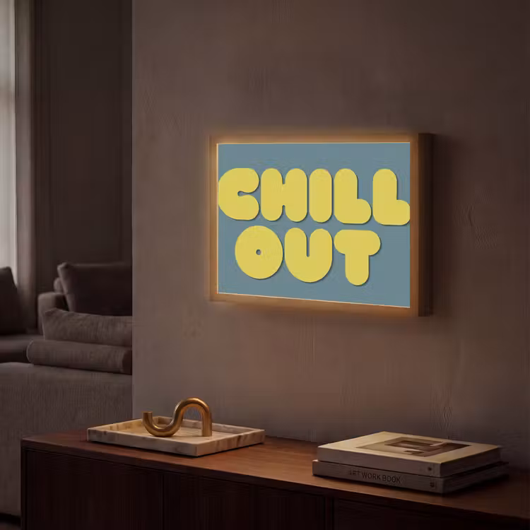 Chill out - Geel - Blauw Light Box met batterij (Wandlamp) middel -sfeer1