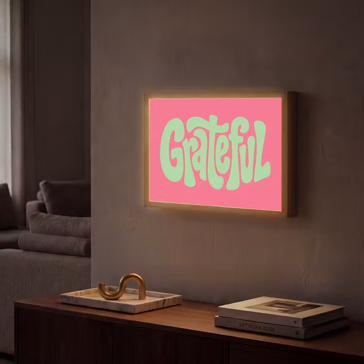 Grateful - Groen - Grafisch - Vloeiend Light Box met batterij (Wandlamp) middel -sfeer1
