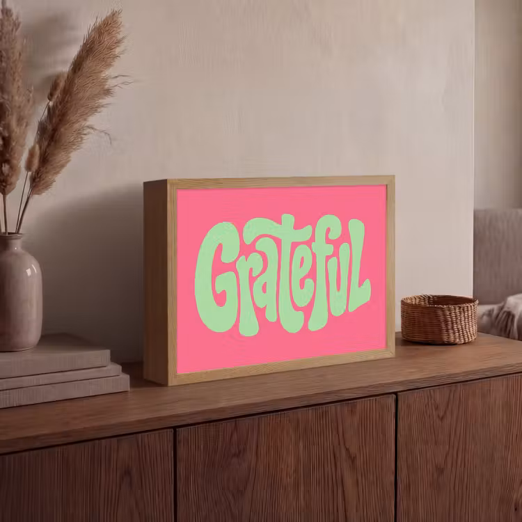 Grateful - Groen - Grafisch - Vloeiend Light Box met batterij (Wandlamp) middel -sfeer2