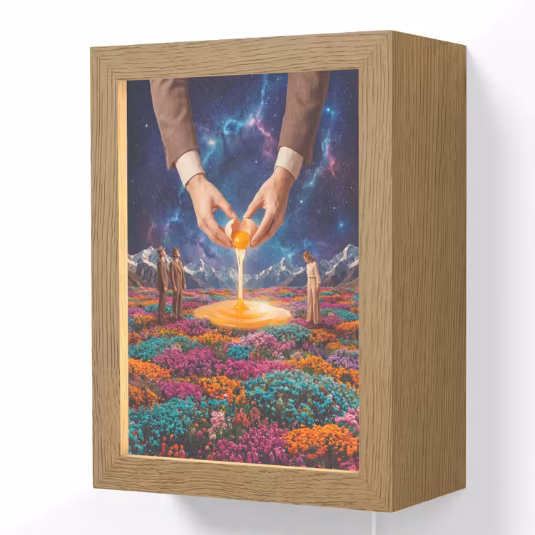 Lightbox - Wandlamp - Handen - Ei - Surrealisme - Handen - Ei - Surrealisme Light Box met kabel (Wandlamp) klein