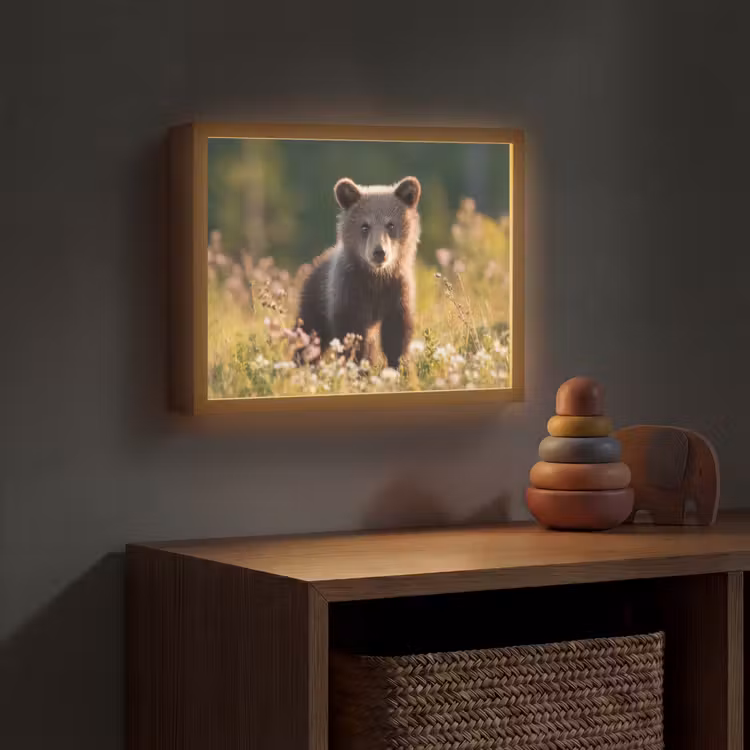 Beer - Bloemenveld - Gras Light Box met batterij (Wandlamp kind) middel -sfeer5_kind