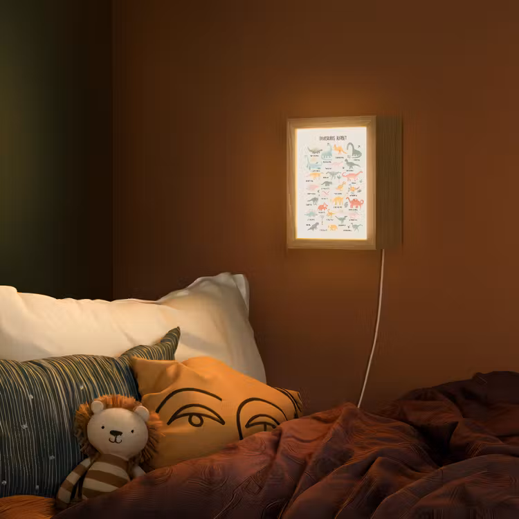 Dinosaurus alfabet - Leren voor kinderen - Dino's - Educatief Light Box met kabel (Wandlamp kind) klein -sfeer1_kind