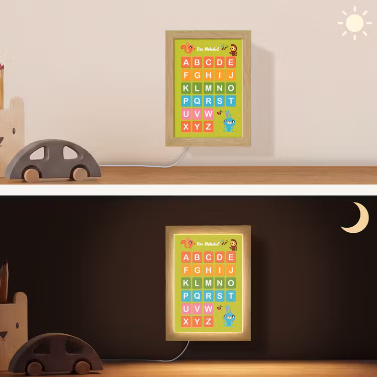 Educatief - Alfabet leren - Groen - Bosdieren - Letters Light Box met kabel (Wandlamp kind) klein -sfeer3_kind