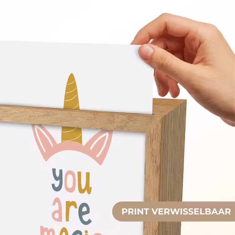 Eenhoorn - Quote - Roze - 'You are magic' Light Box met kabel (Wandlamp kind) klein -USP_websiteprintNL