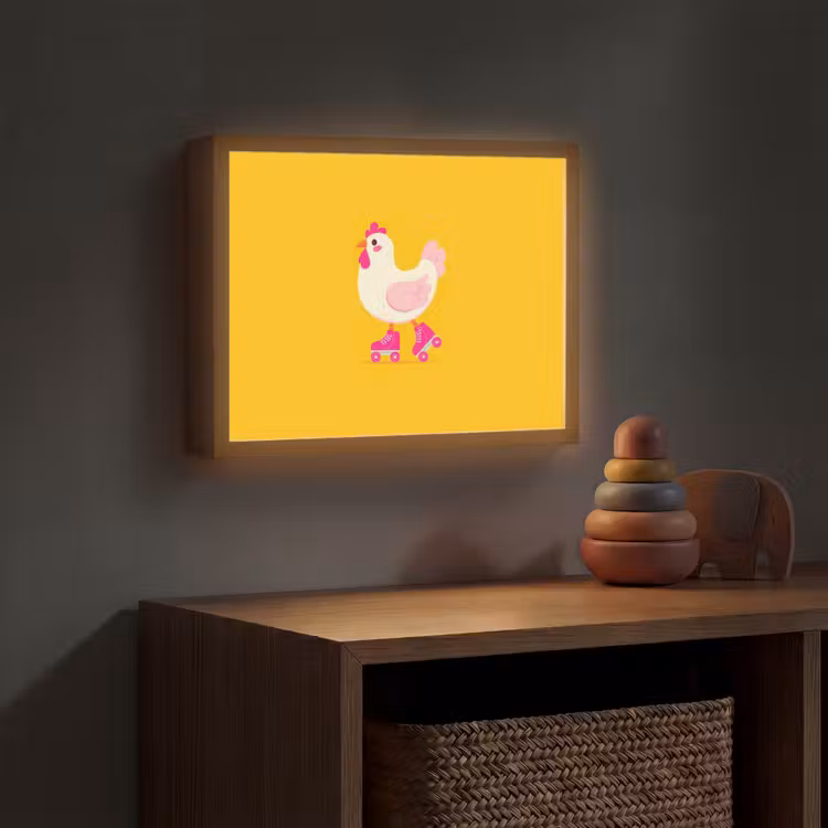 Kip - Rolschaatsen - Geel Light Box met batterij (Wandlamp kind) middel -sfeer5_kind