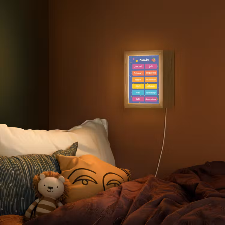 Maanden - Educatief - Leren voor kinderen - Ruimte Light Box met kabel (Wandlamp kind) klein -sfeer1_kind