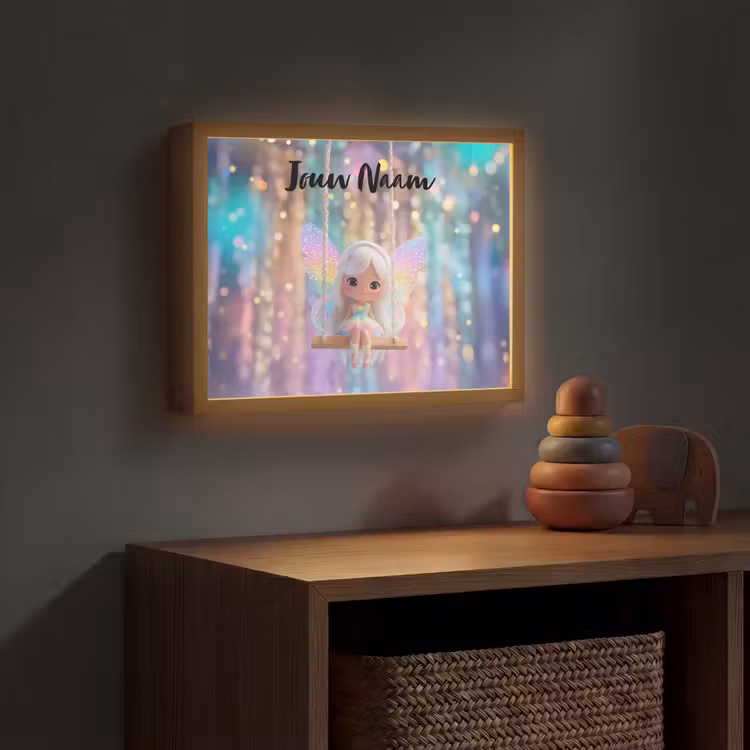 Fee - Schommel - Paars - Glinsters Light Box met batterij (Wandlamp kind) middel -sfeer5_kind