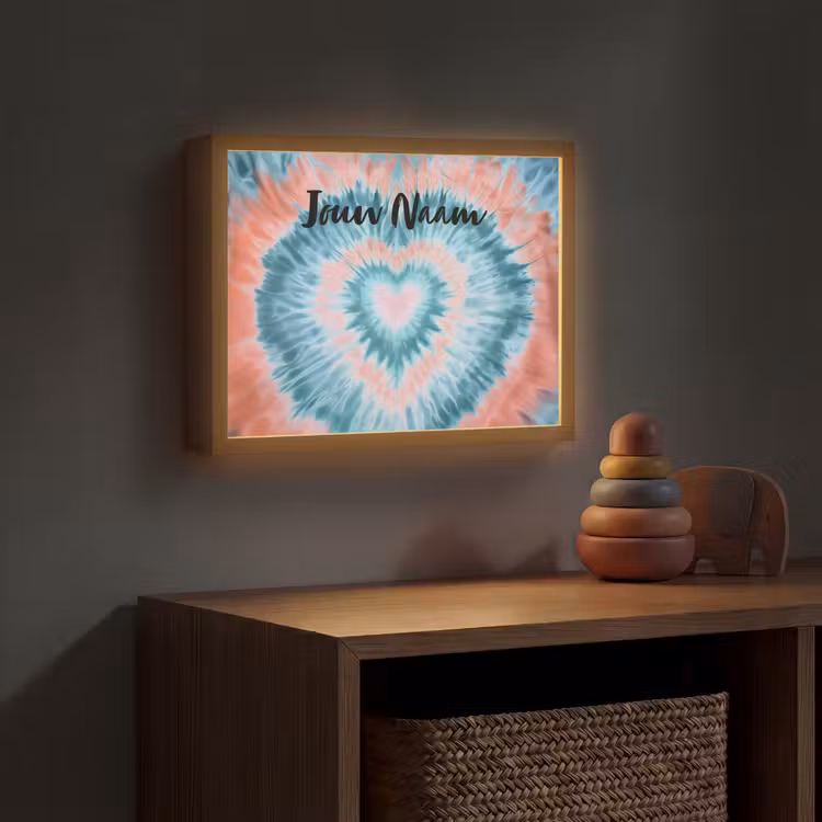Hartvormig - Tie dye - Lichtblauw - Pasteltinten Light Box met batterij (Wandlamp kind) middel -sfeer5_kind