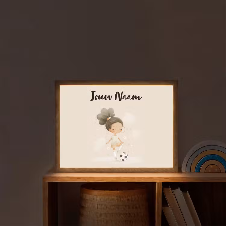 Meisje - Knot - Bruin - Voetbal Light Box met batterij (Wandlamp kind) middel -sfeer1_kind