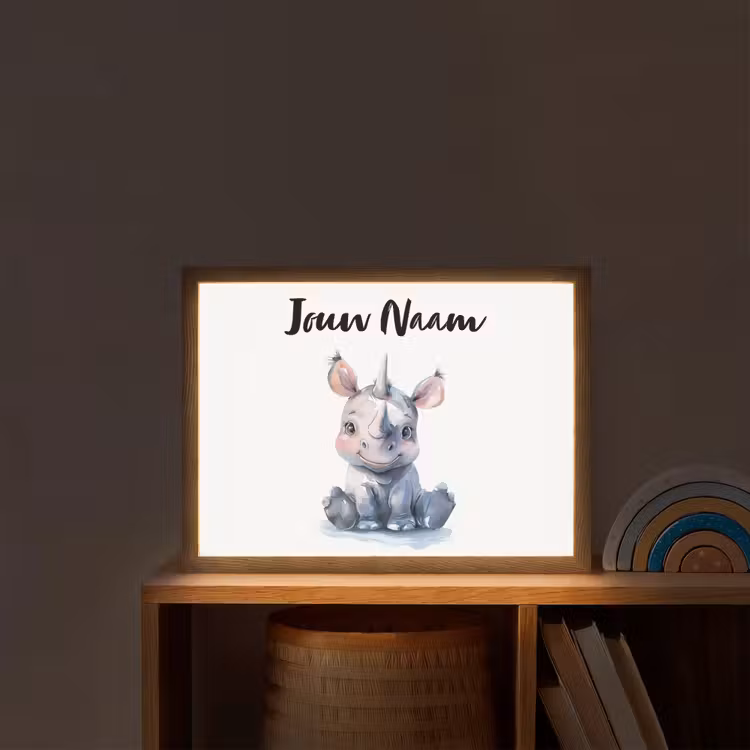 Neushoorn - Baby dier - Dieren Light Box met batterij (Wandlamp kind) middel -sfeer1_kind