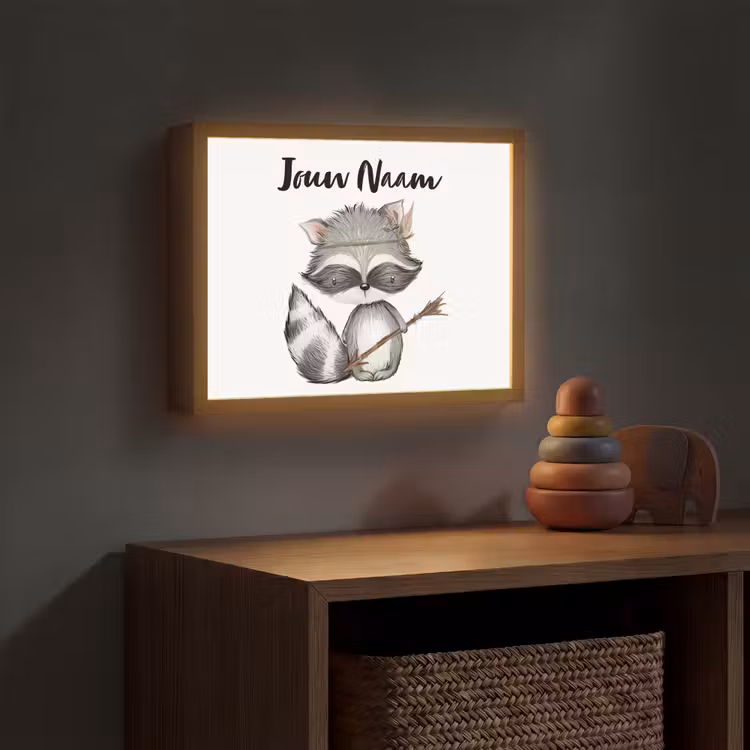 Wasbeer - Dier - Bosdieren Light Box met batterij (Wandlamp kind) middel -sfeer5_kind