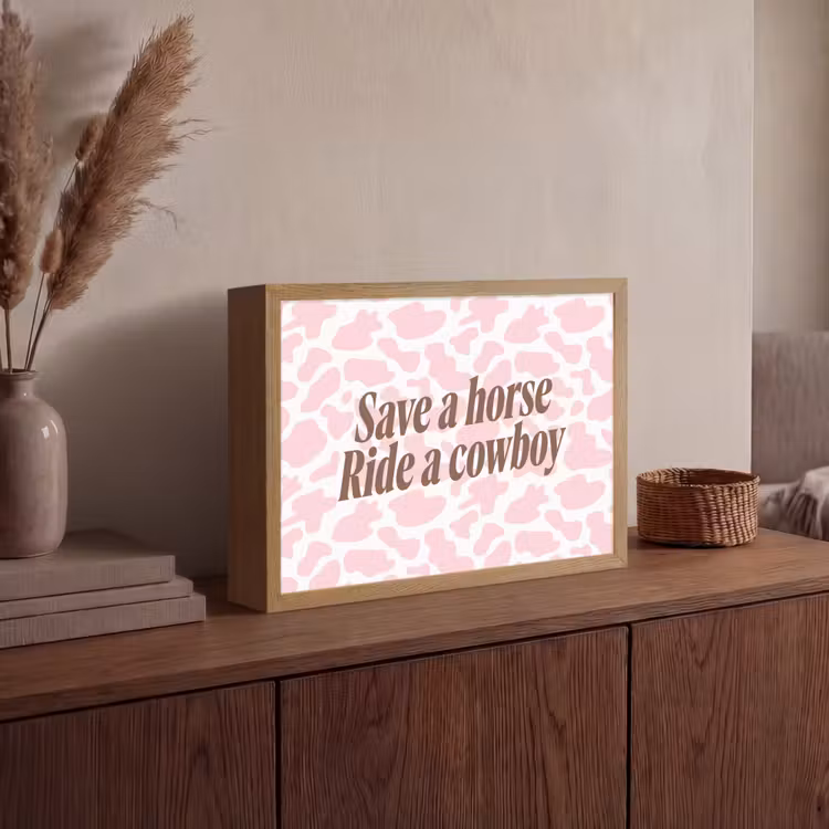 Koeienprint - Roze - Cowboy - Horse Light Box met batterij (Wandlamp) middel -sfeer2