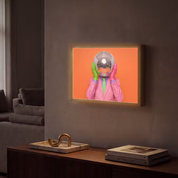 Kunst - Disco bal - Kleurrijk - Modern - Studio Light Box met batterij (Wandlamp) middel -sfeer1