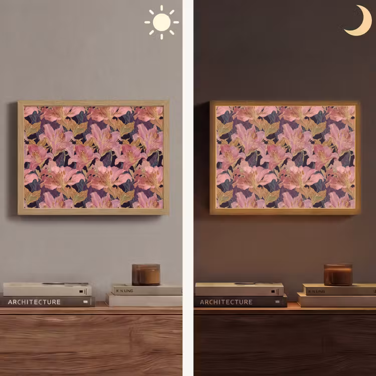 Lelies - Patroon - Roze - Goud Light Box met batterij (Wandlamp) middel 907 -sfeer3