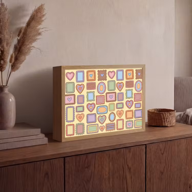 Lijst - Patroon - Hart - Speels - Kleurrijk Light Box met batterij (Wandlamp) middel -sfeer2